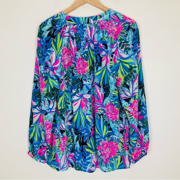 Lilly Pulitzer silk floral “Elsa” popover long sleeved NWT blouse. Size Large. - Picture 4 of 8